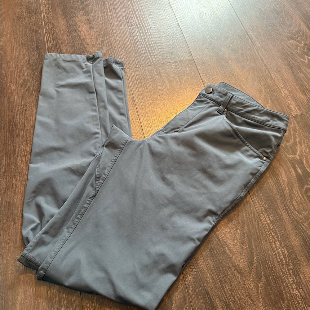 lululemon athletica Men's Light Blue